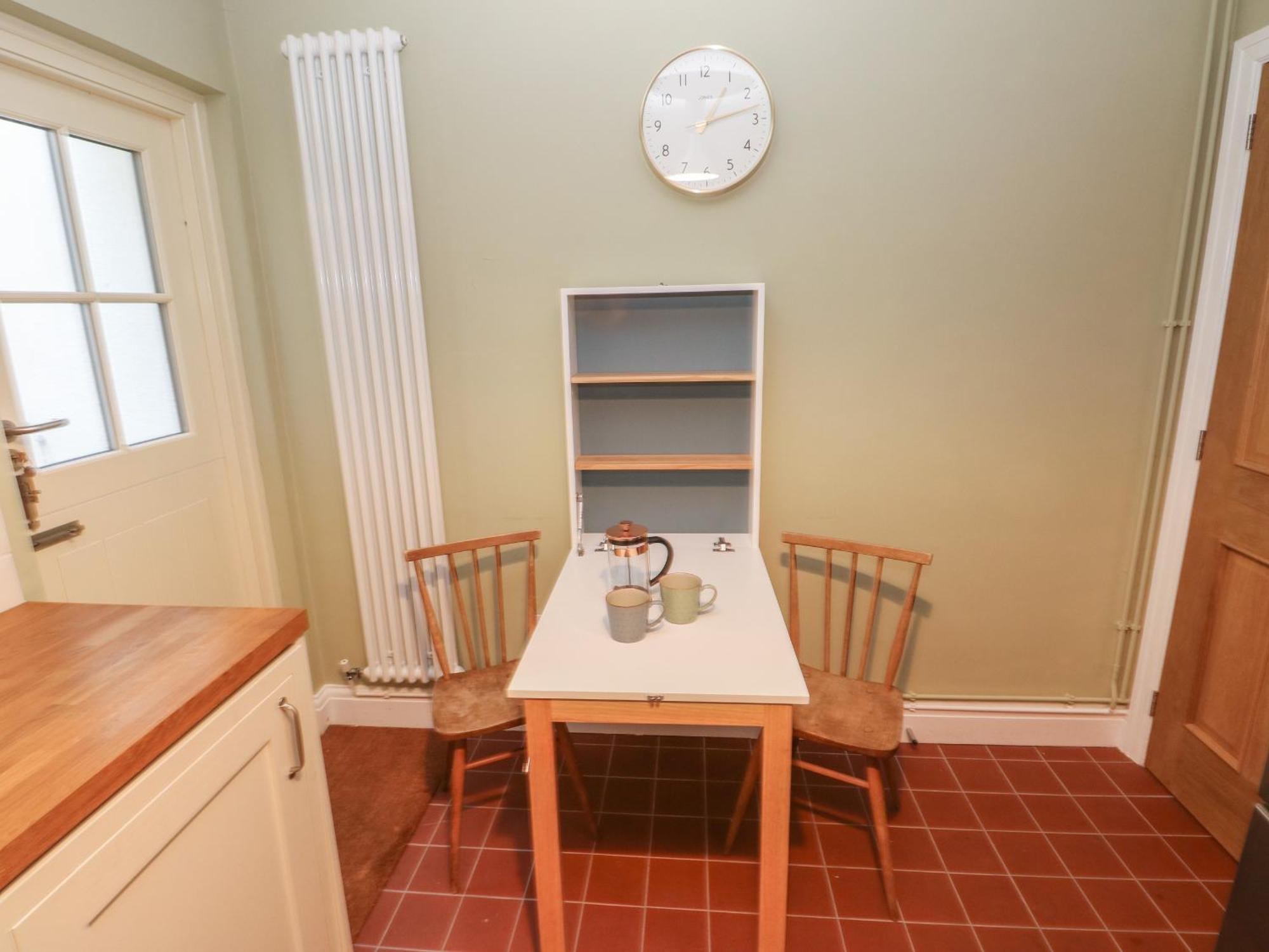 Flat 1, Belmont Apartment Tenby
