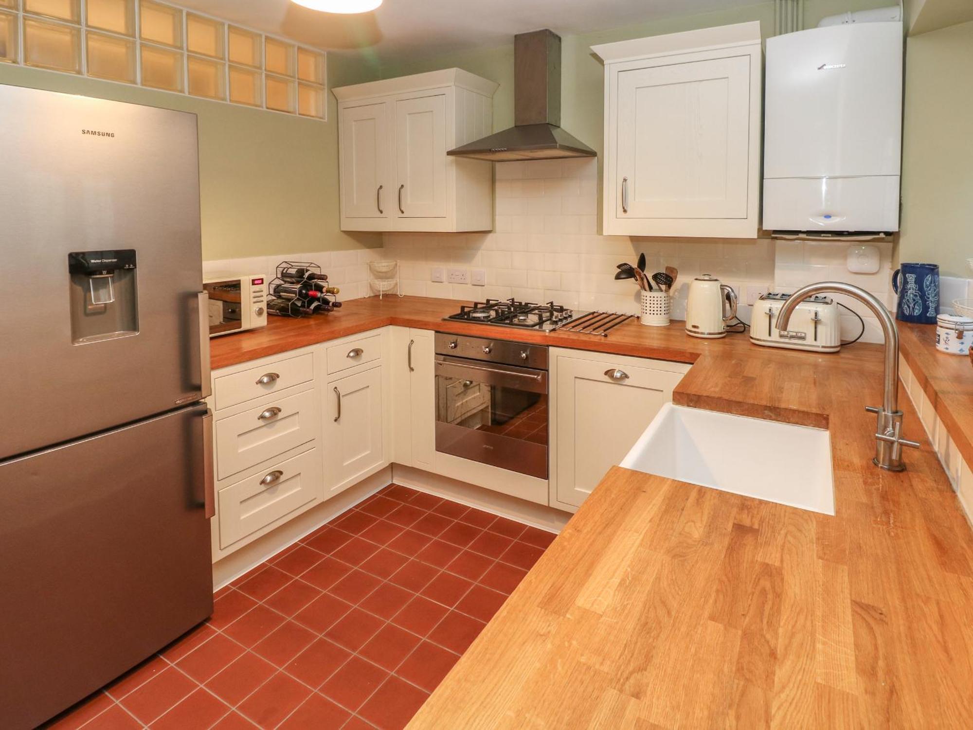 Apartment Flat 1, Belmont *